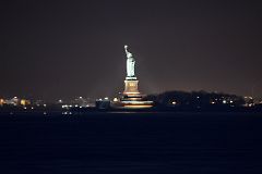 01-1 The Statue Of Liberty Before Dawn From Brooklyn Heights.jpg